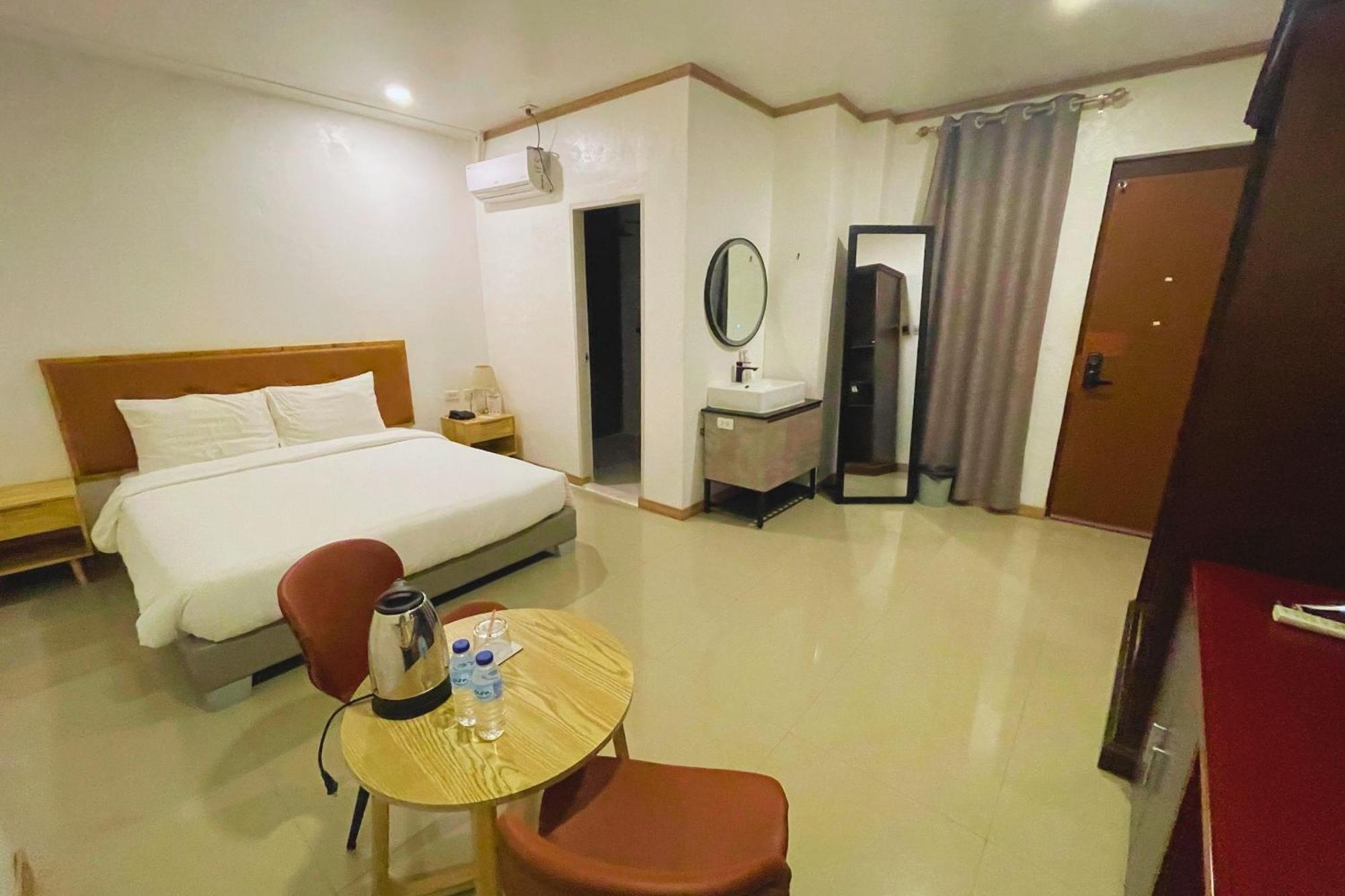 Hotel Halo Angeles City Pokój zdjęcie