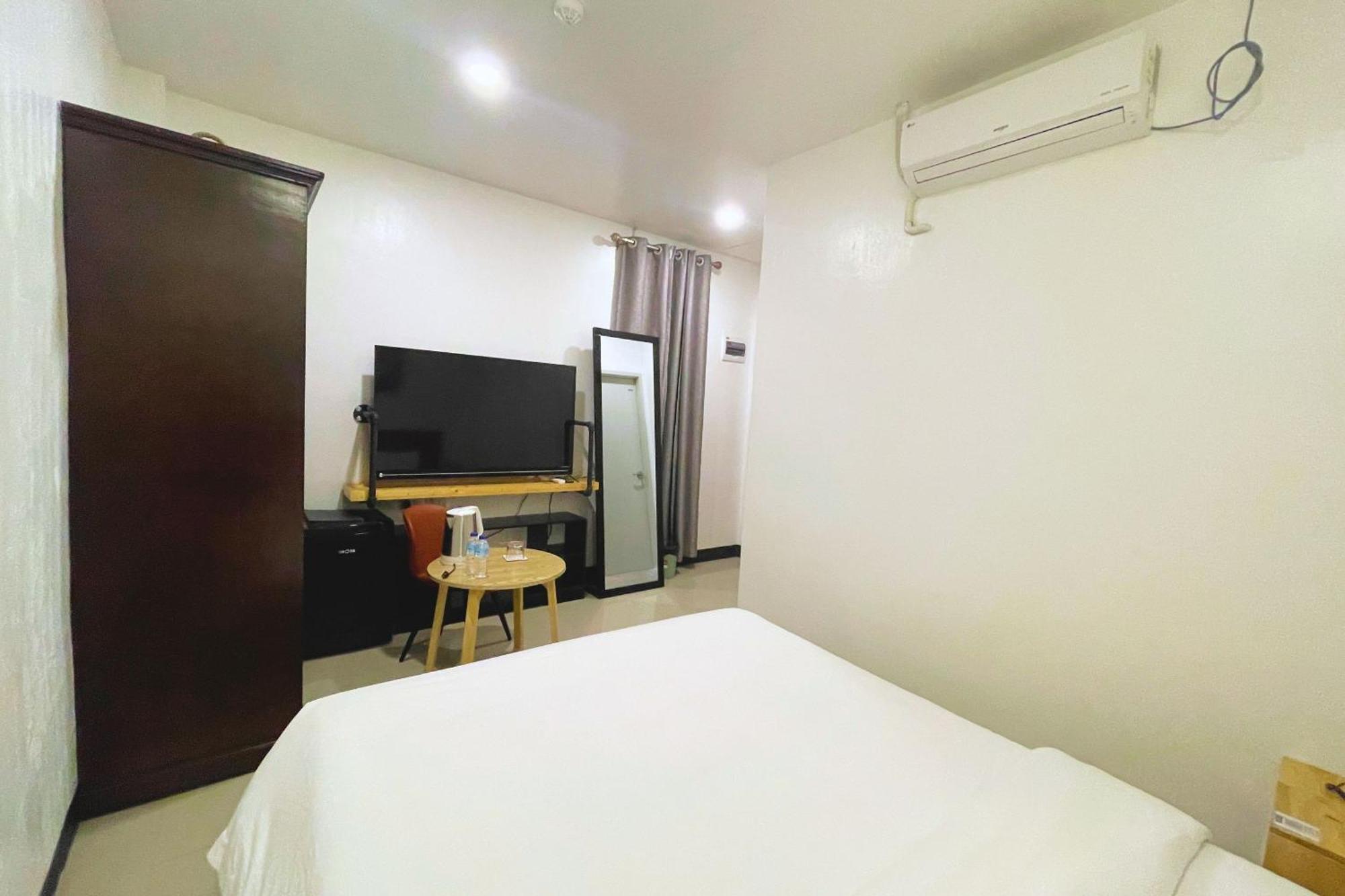 Hotel Halo Angeles City Pokój zdjęcie