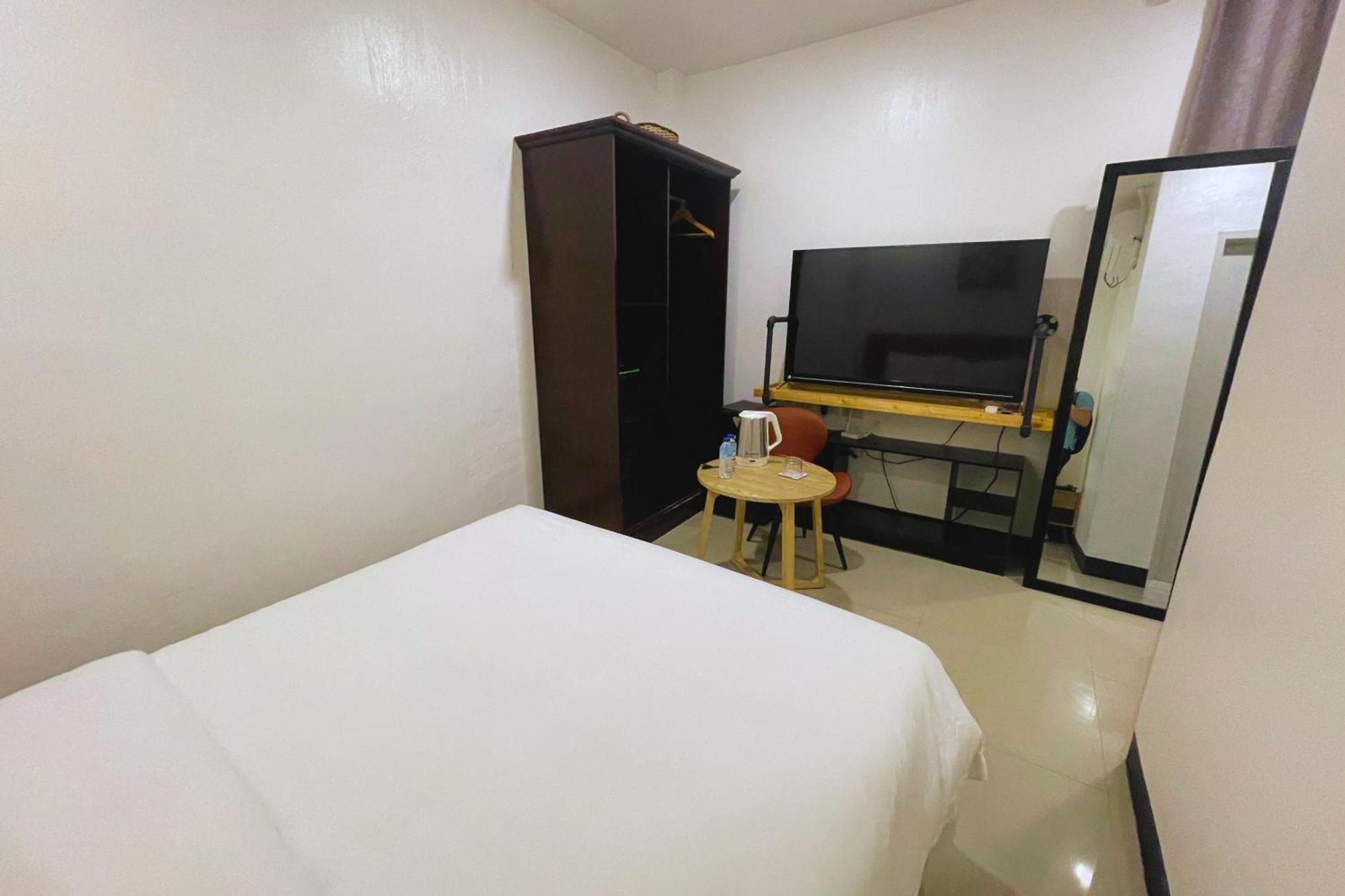 Hotel Halo Angeles City Pokój zdjęcie